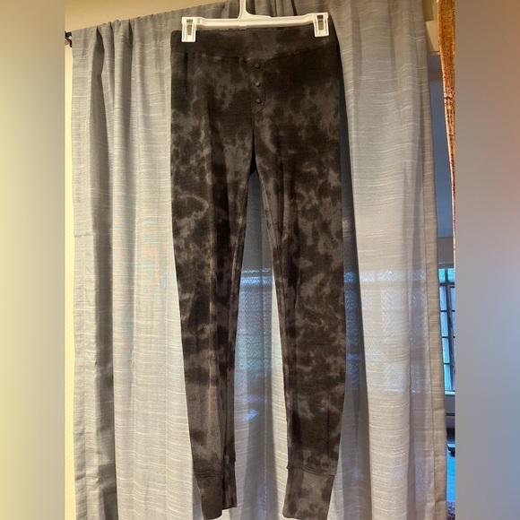 Michael Stars thermal leggings - Picture 1 of 5